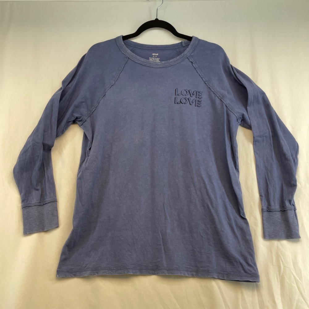 Aerie Long Sleeve Crewneck Shirt Blue Love Love Distressed Women’s Size Small